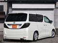2009 Toyota Alphard