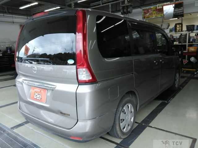 2007 Nissan Serena