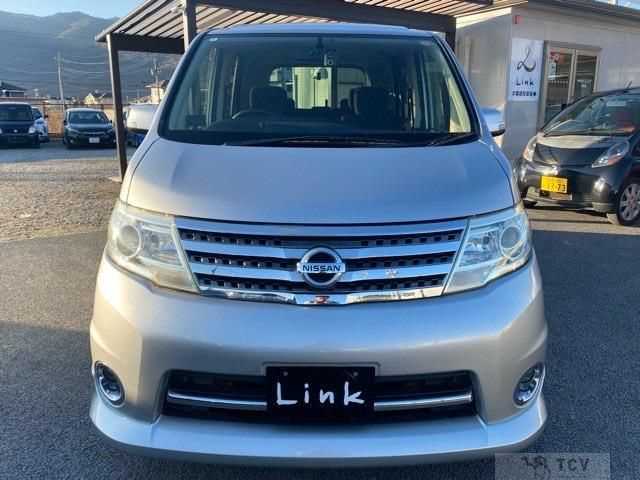 2010 Nissan Serena