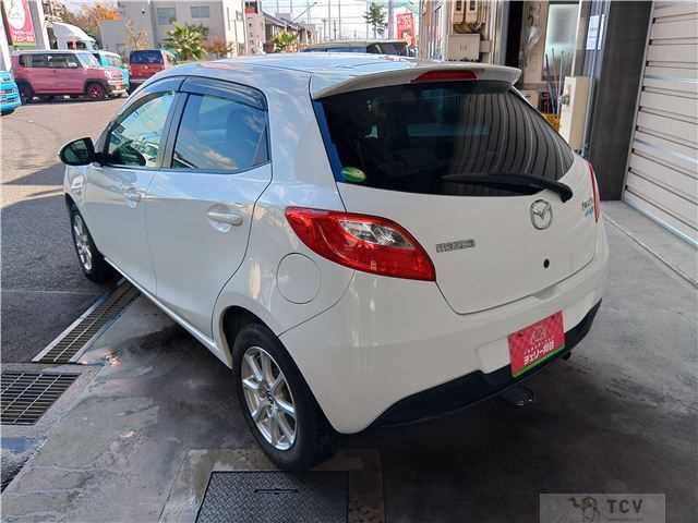 2012 Mazda Demio
