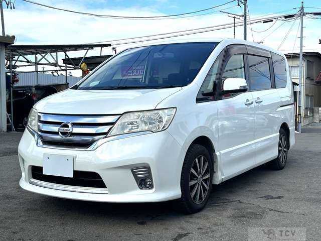 2011 Nissan Serena