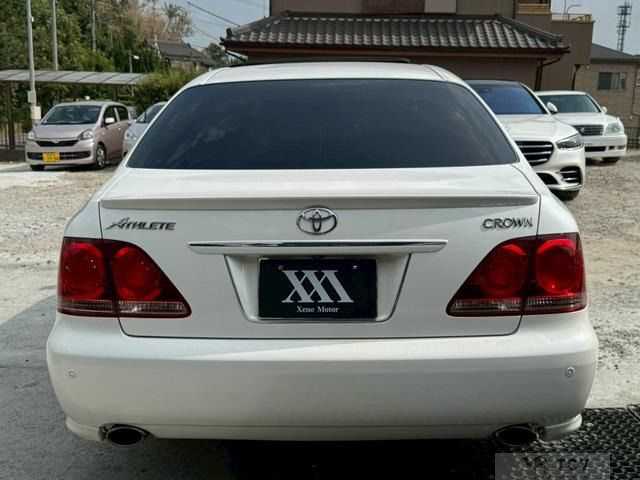 2008 Toyota Crown