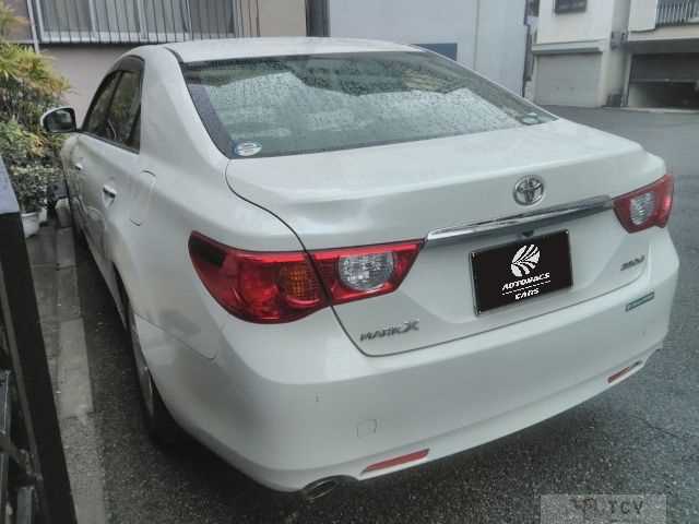 2012 Toyota Mark X