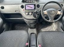 2014 Toyota Sienta