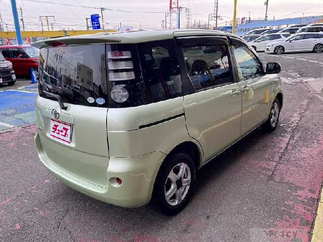 2007 Toyota Sienta