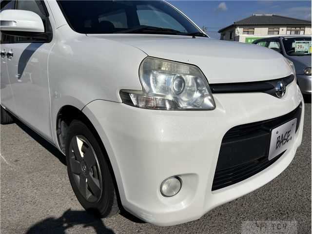 2013 Toyota Sienta