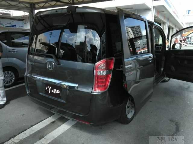 2012 Honda Step WGN