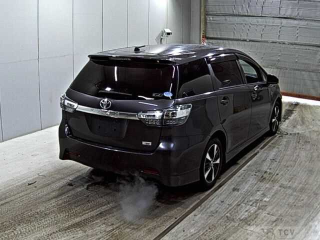 2013 Toyota Wish
