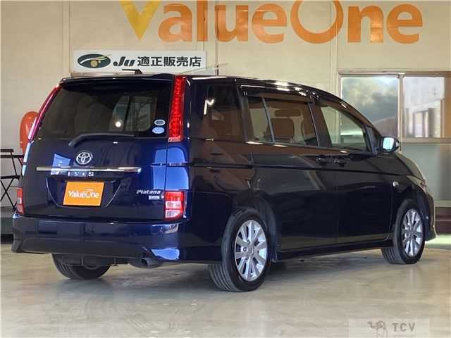 2010 Toyota Isis