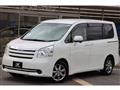 2010 Toyota Noah