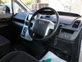 2010 Toyota Noah
