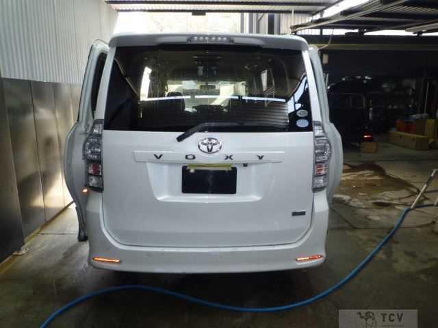 2010 Toyota Voxy