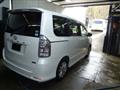 2010 Toyota Voxy