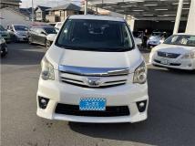 2010 Toyota Noah