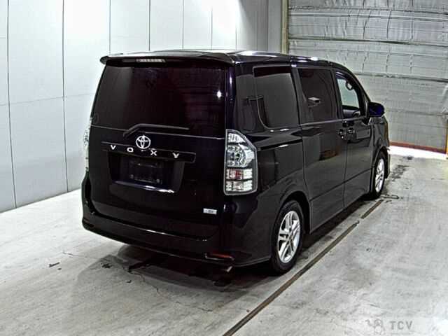 2010 Toyota Voxy