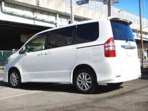 2010 Toyota Noah