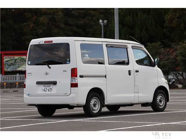 2014 Toyota Liteace Van