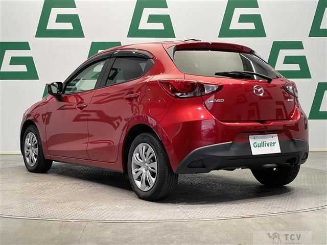 2016 Mazda Demio