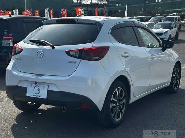 2014 Mazda Demio