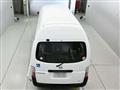 2002 Nissan Caravan Bus