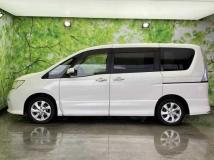 2011 Nissan Serena