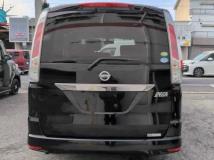2011 Nissan Serena