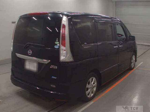 2012 Nissan Serena