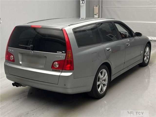 2005 Nissan Stagea