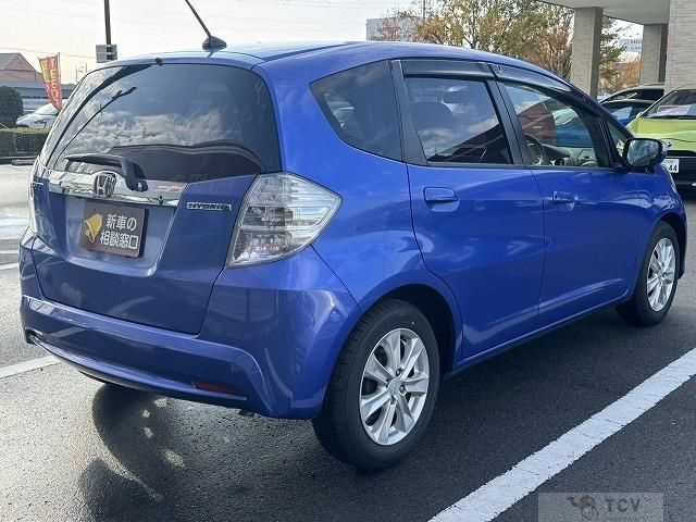 2011 Honda Fit Hybrid