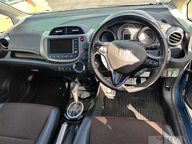 2012 Honda Fit shuttle