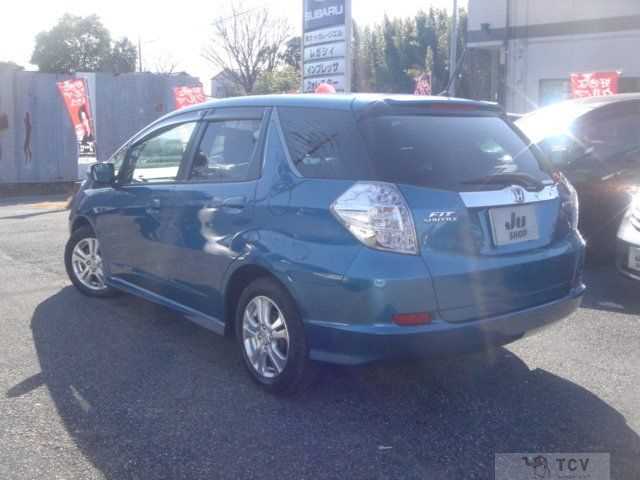 2011 Honda Fit shuttle