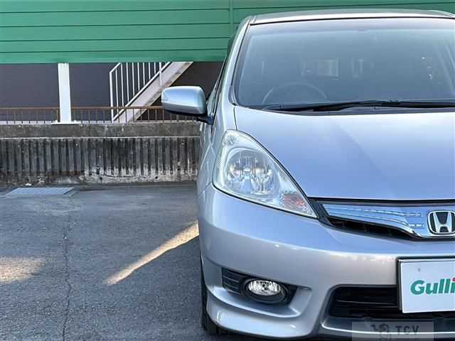 2012 Honda Fit shuttle