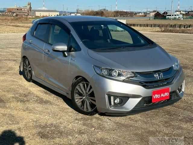 2014 Honda Fit Hybrid
