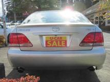 2004 Toyota Crown