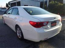 2010 Toyota Mark X