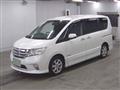 2013 Nissan Serena