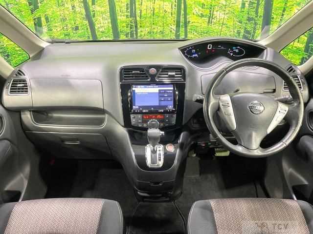 2015 Nissan Serena