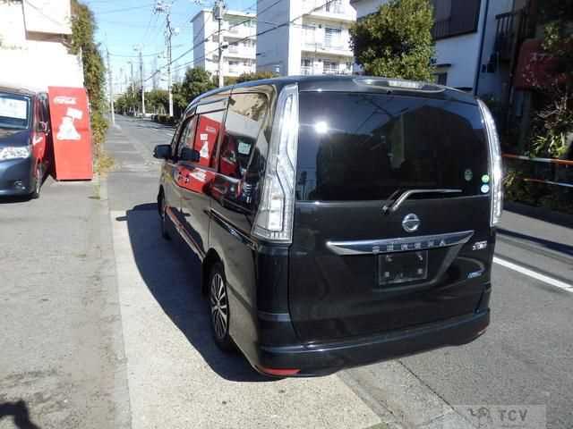 2015 Nissan Serena