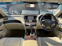 2010 Nissan FUGA HYBRID