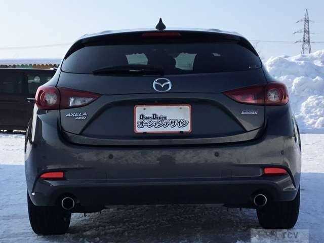 2017 Mazda Axela Sport