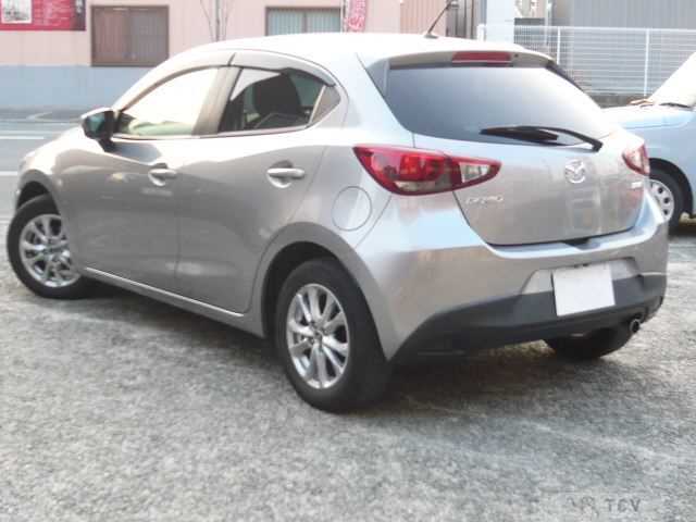 2015 Mazda Demio