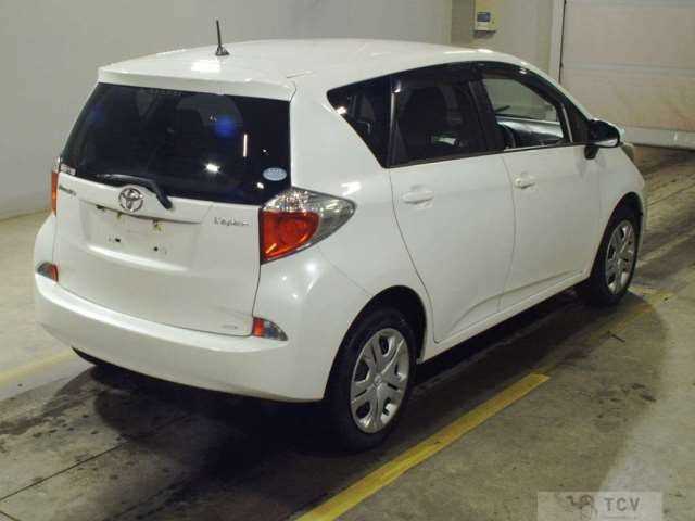 2013 Toyota Ractis