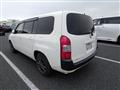2015 Toyota Succeed Van