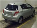 2011 Toyota Vitz