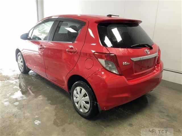 2011 Toyota Vitz