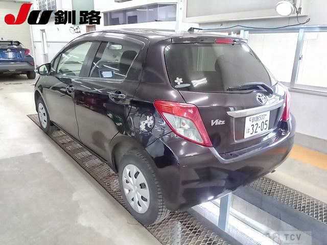 2013 Toyota Vitz