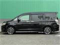 2013 Honda Step WGN