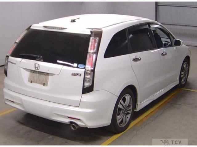 2013 Honda Stream
