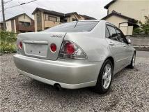 2002 Toyota Altezza