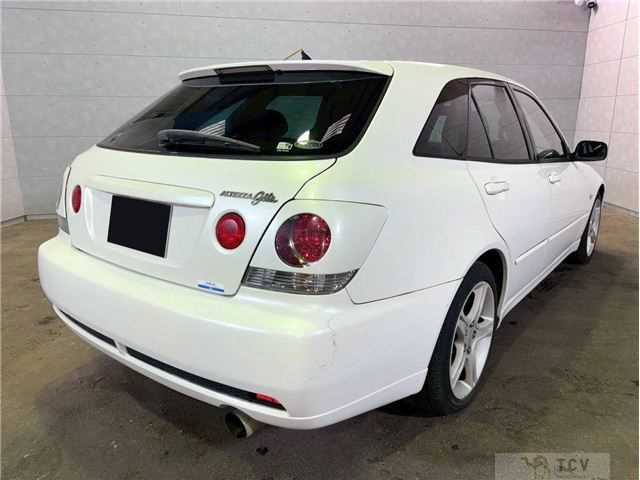 2002 Toyota Altezza Gita